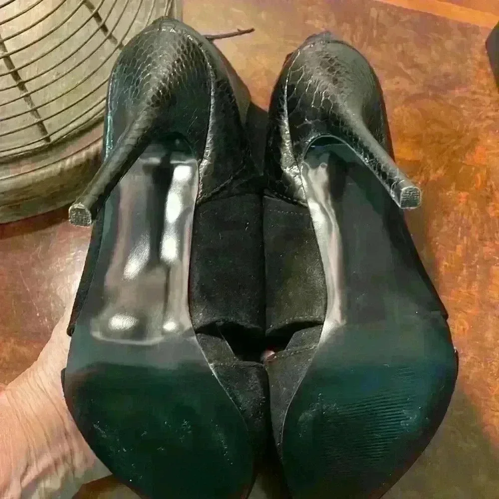 Steve Maddon NWOT Size 8.5 Tripplee Sexy 5” leather up bootie, Zipper Closure, - Picture 4 of 6